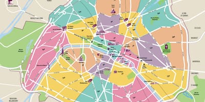 地図のパリ